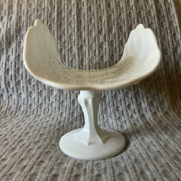 Vintage Milk Glass Banana Boat Pedestal Dish - Teardrop - Dot Pattern by Indiana - Picture 4 of 11